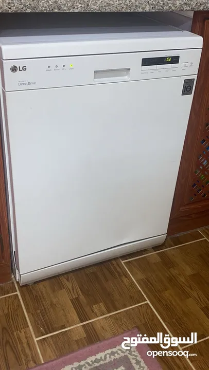 جلايه LG للبيع بحاله جيده جدا قابل للتفاوض