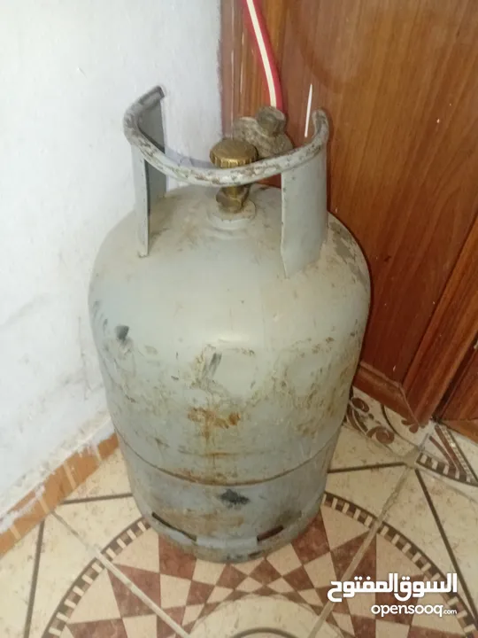 جرت غاز للبيع سعر نهائي 30 دينار