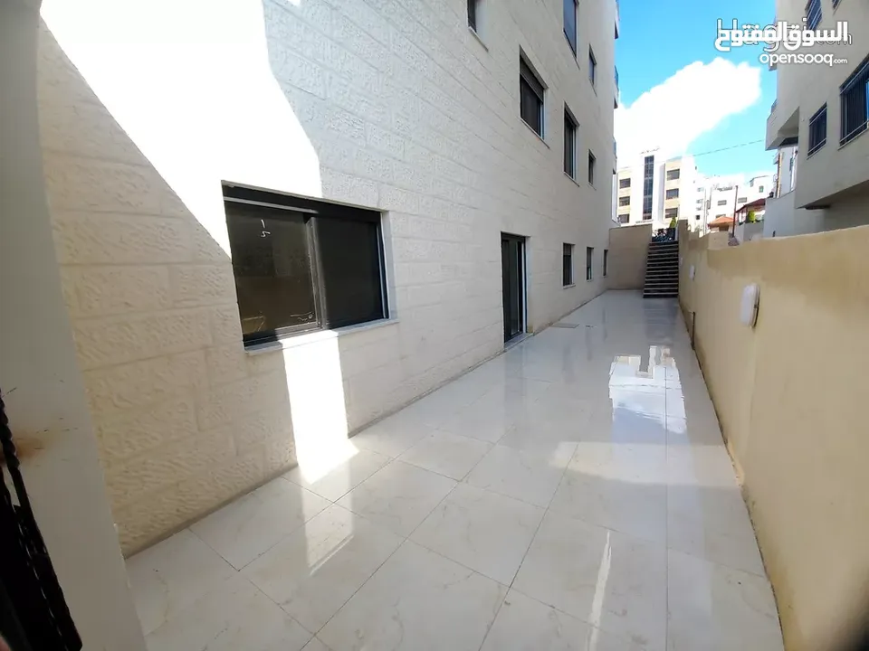 شقة للبيع في البنيات  ( Property ID : 30774 )