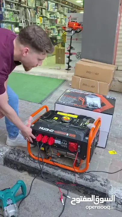 مولد   كهرباء ينزين 8500 واط بقوة 6,5 حصان HP قوي جداً فقط ب 850 شيكل فقط مخرج 3 فاز 380 V AC