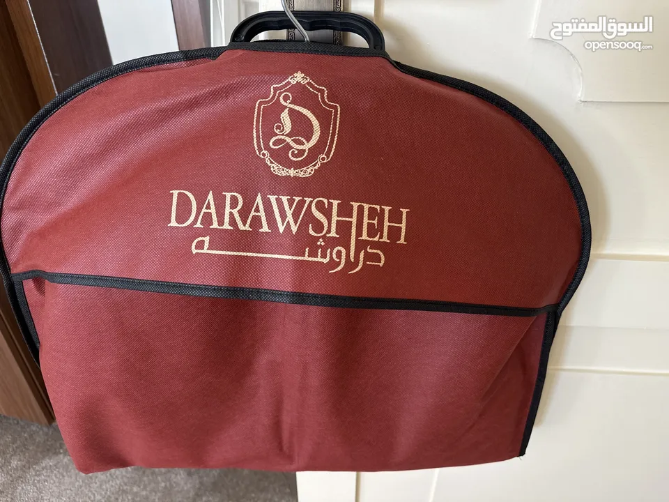 بدلة رجالي قياس 46 بحالة الوكالة للبيع