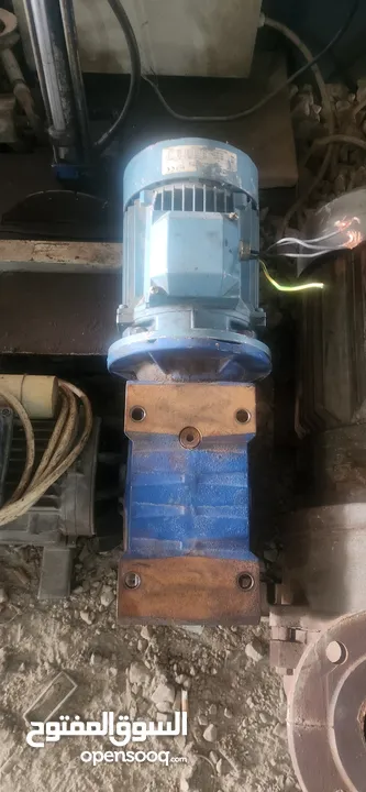 معدات صناعيه مشكله مستعمله شغاله