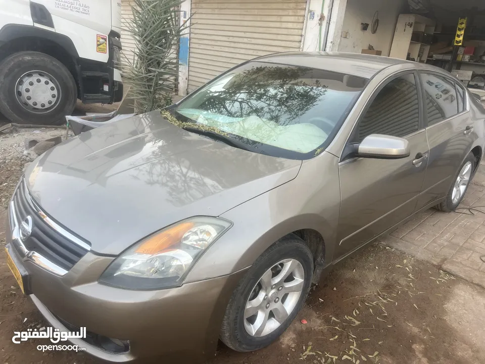 Nissan Altima