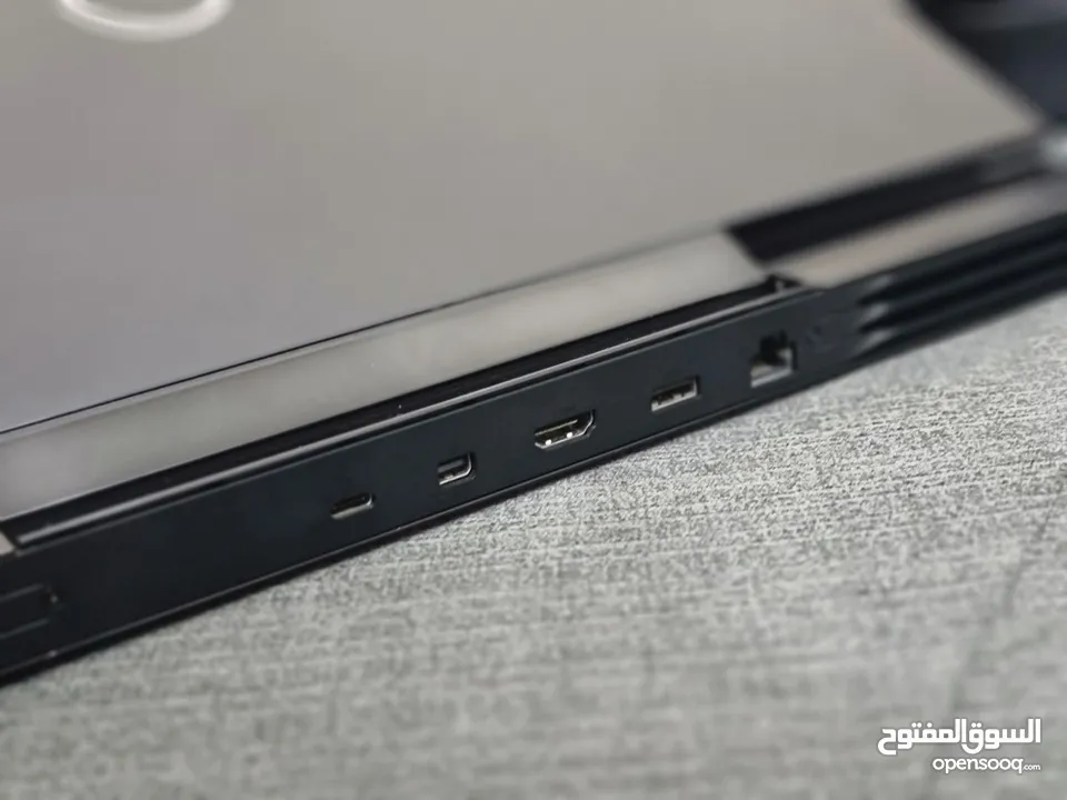 Dell G7 (RTX 2070 8gb) Core i7/32gb/512gb Gaming Laptop Alienware razer blade hp omen victus  15 17