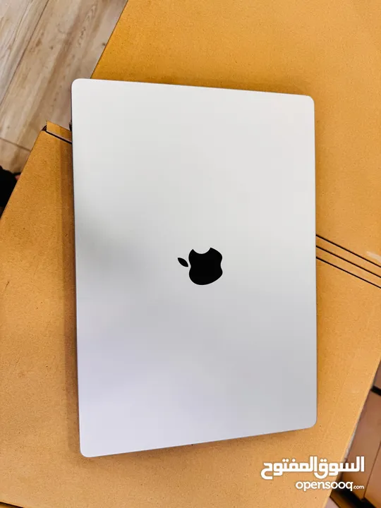 MacBook pro M1 A2485 ,2021