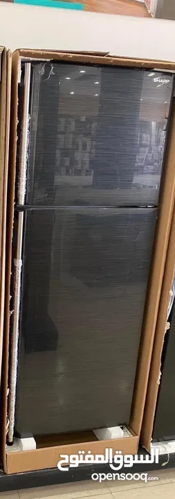 ثلاجه شارب لون اسود مميز 450 ليتر بسعر حرق