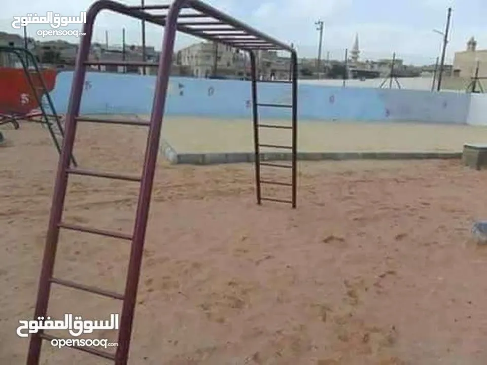 جميع العاب الحدائق والمتنزهات والحضانات من مراجيح وسحاسيل وكراسي بحر واطقم تارتان
