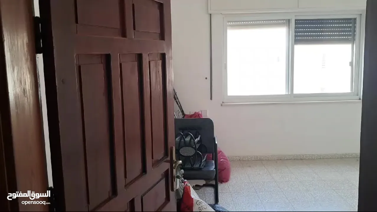 شقة غير مفروشة بطن الهوى
