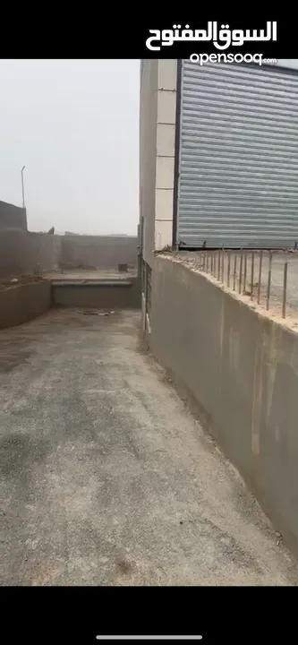 طابق ارضي (تسويه)للإيجار ومعارض ومحلات تجاريه للإيجار