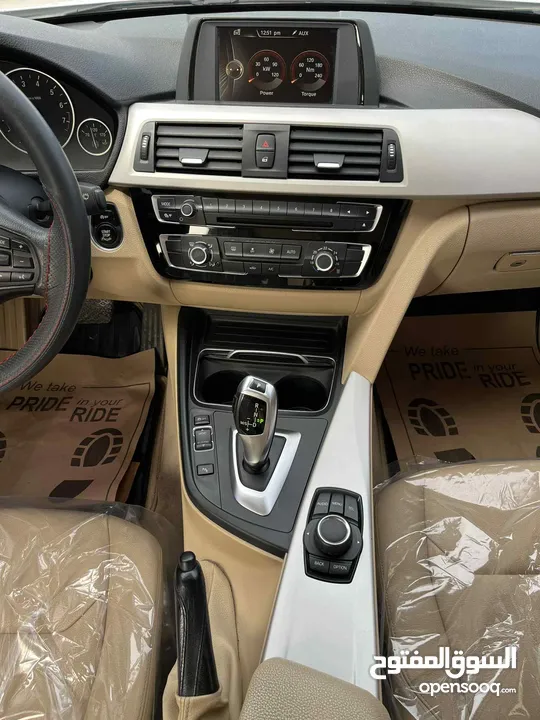 BMW 318i F30