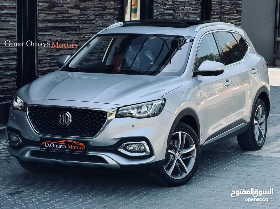 الغرفة الحمراء المميزة-أعلى فئة إضافات-و بسعرآلعرض    MG EHS Luxury Plug-in Hybrid