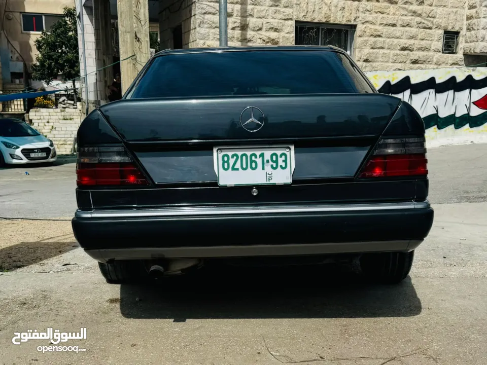 مرسيدسE230 بنزين