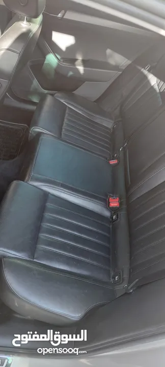 سكودا سوبير بنزين 2019 قوه محرك 2000 بجي 4 /4 280حصان تامين وترخيص شامل لعام كامل عداد قليل