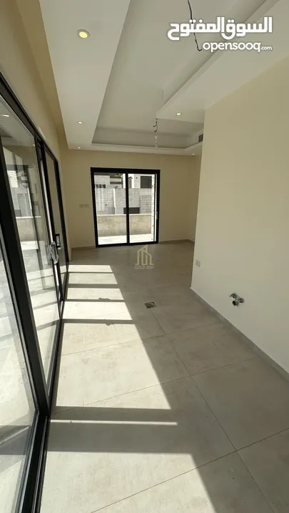 تملك فيلا مميزة من أربع طوابق ضمن كومباوند في أرقى مناطق دابوق بسعر مميز / ref 9475