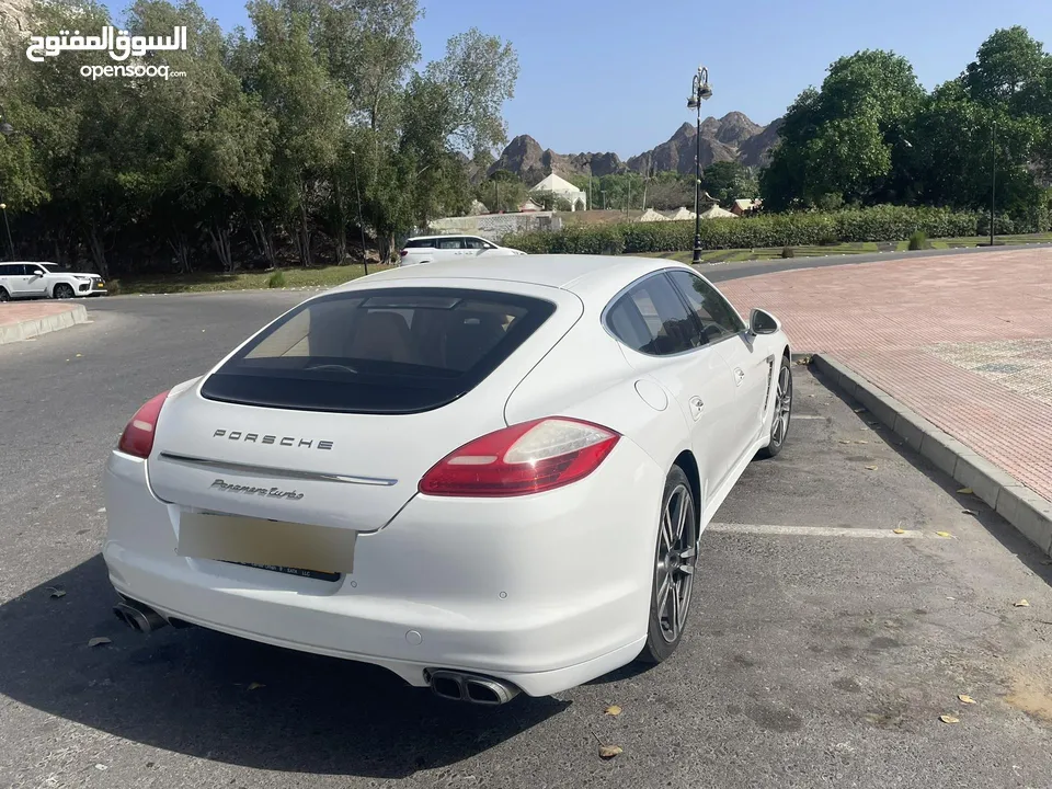 Porsche Panamera 4S 4.8 V8