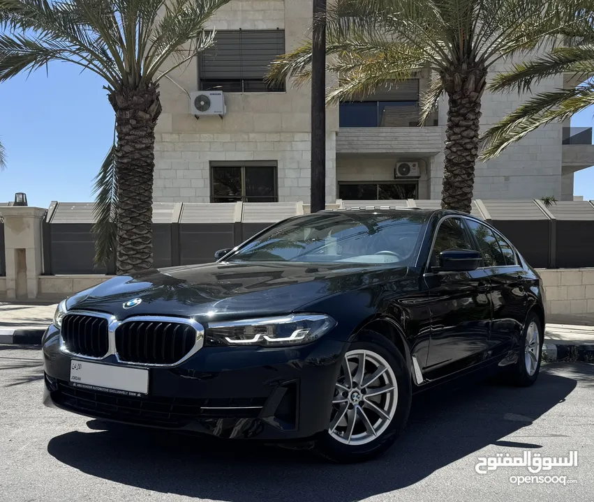 Bmw 520i 2022 للبيع ممشى (6) آلاف كيلو فقط