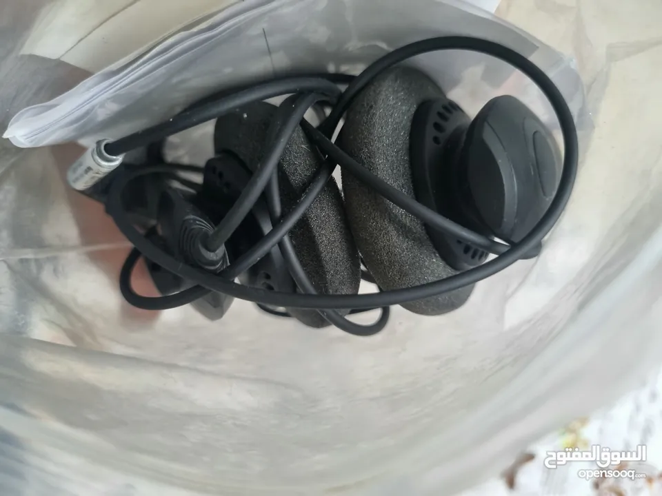 سماعات jabra link 220 غنية عن التعريف كسر زيرو بحالة ممتازة افضل انواع السماعات