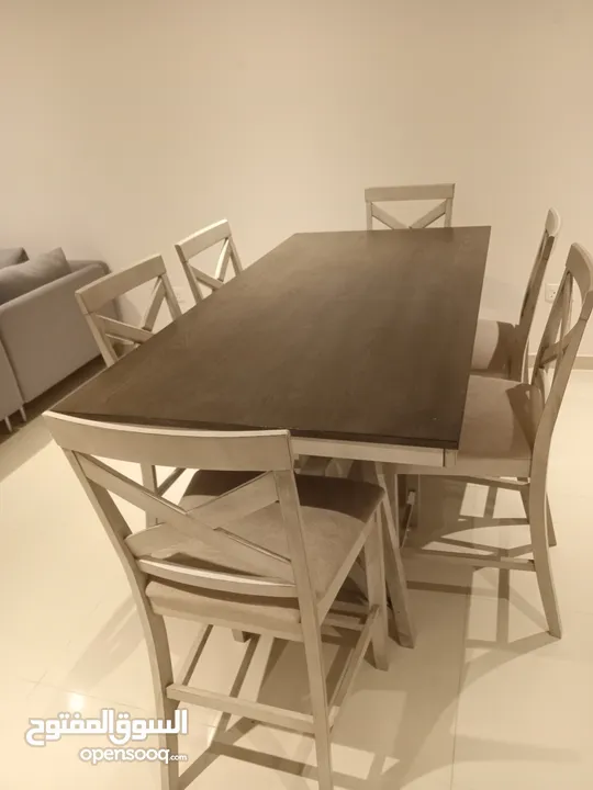 6 Seater Dining Table-Used only 8 months