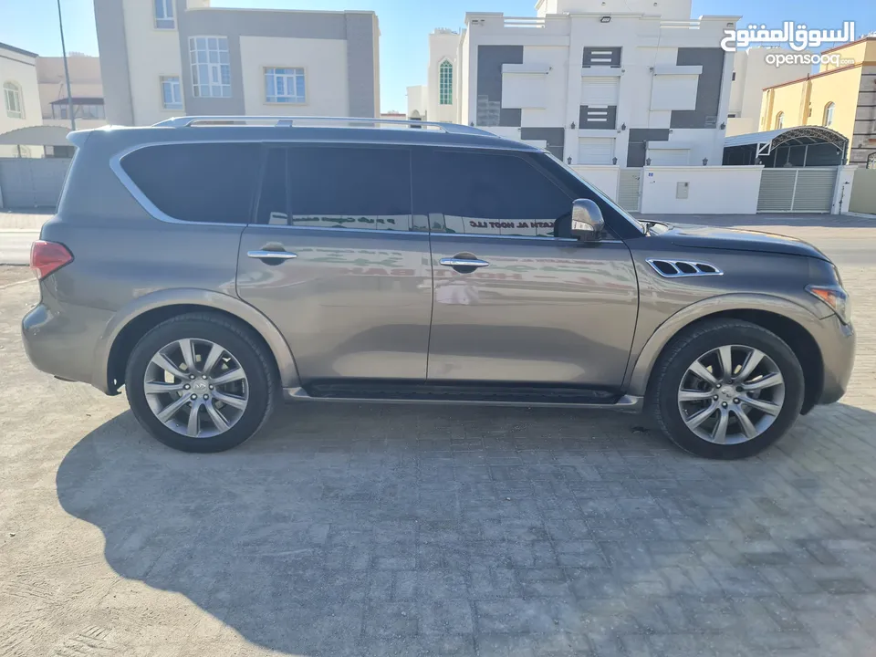 إنفنتي QX80 العائلية للبيع