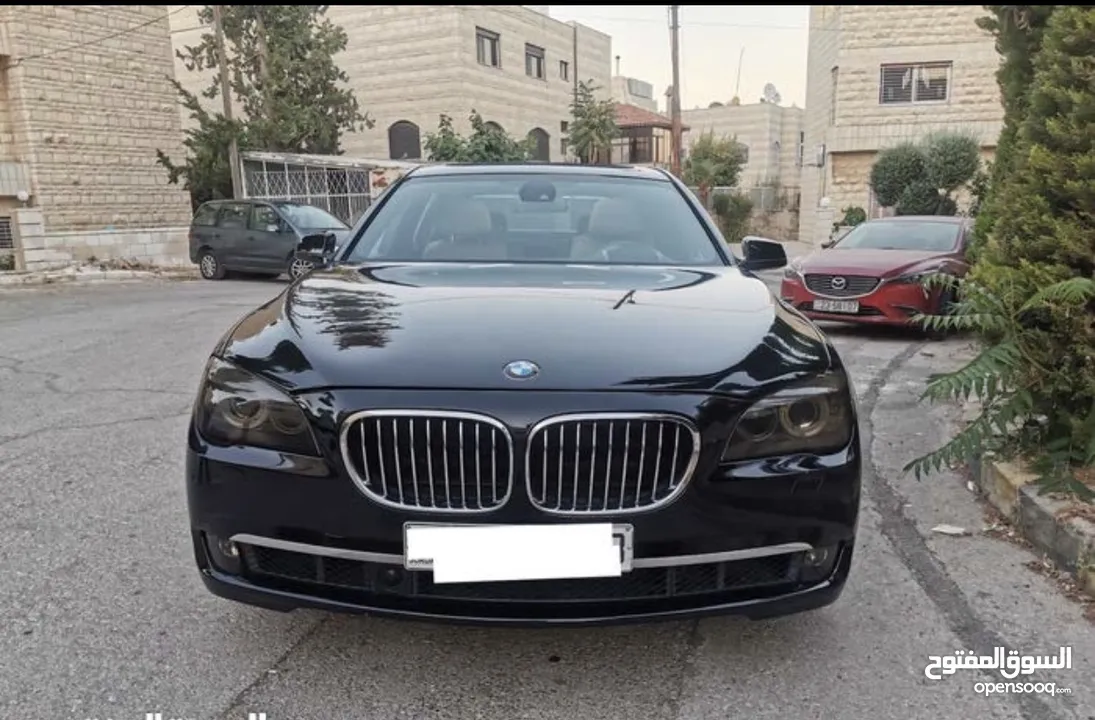 BMW740 2009 بحاله ممتازه وفحص كامل