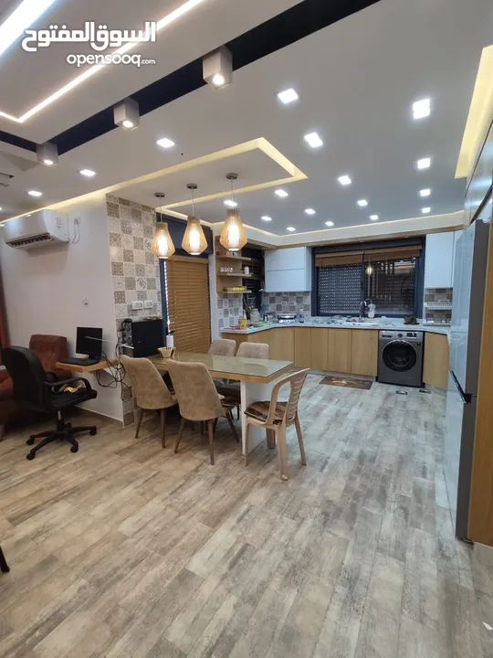 شقة 3 غرف مفروشة للإيجار في البيرة قرب بكدار ومشتل قلقيلية