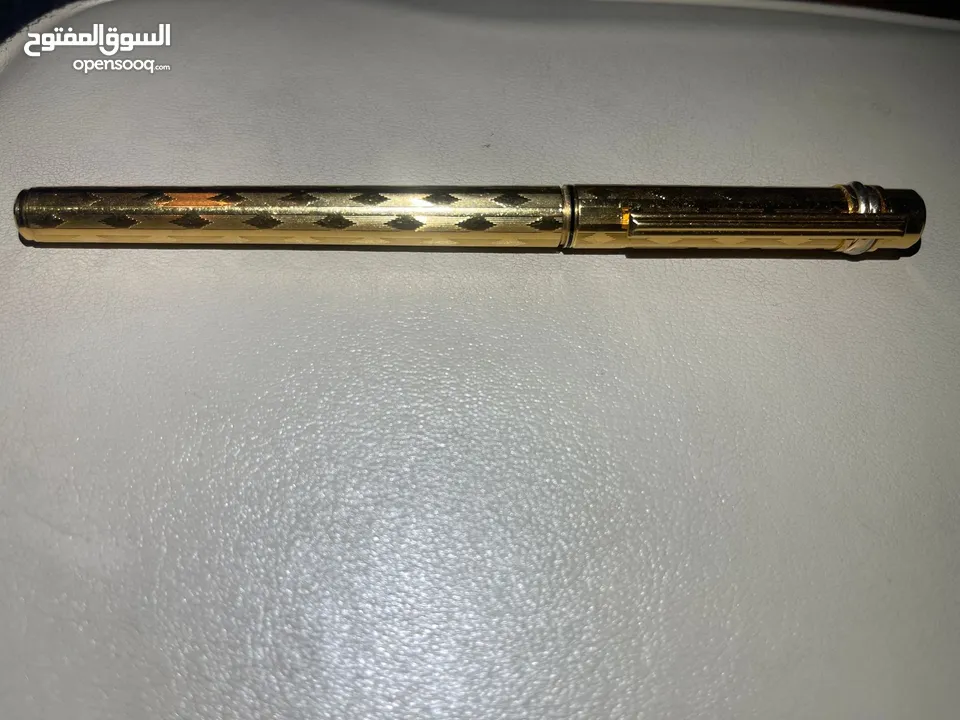 Cartier  Fountain Pen with Gold 18K