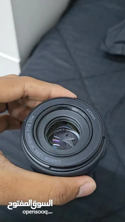 للبيع عدسة كانون RF 50mm 1.8f نظيفه