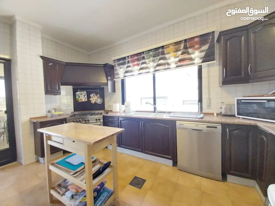 Apartment for rent in abdoun  ( Property 34748 )-174776015