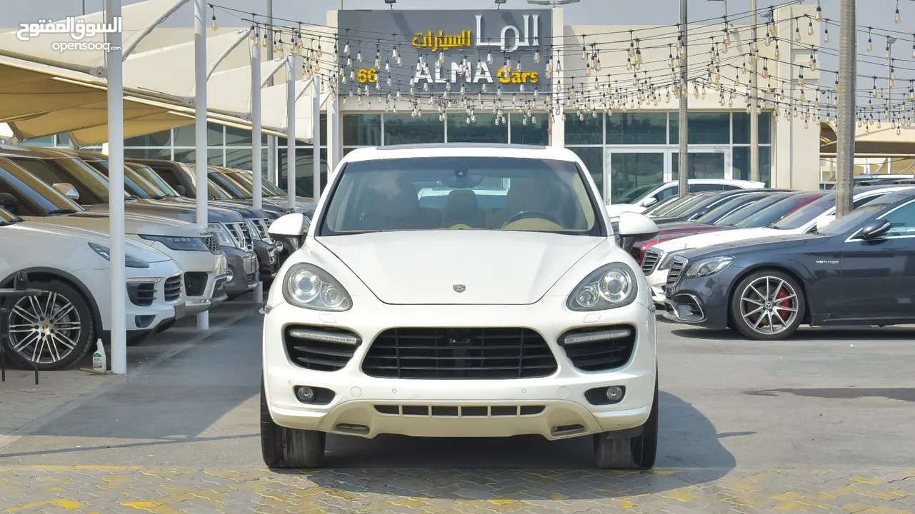 Porsche Cayenne Turbo GCC