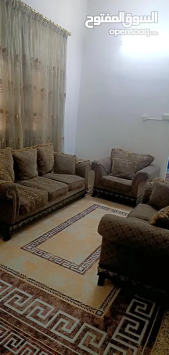 للبيع العاجل بداعي السفر