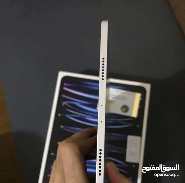 سلام عليكم ايباد 11 pro. M2. 2023  بطاريه 100  داخل ضمان