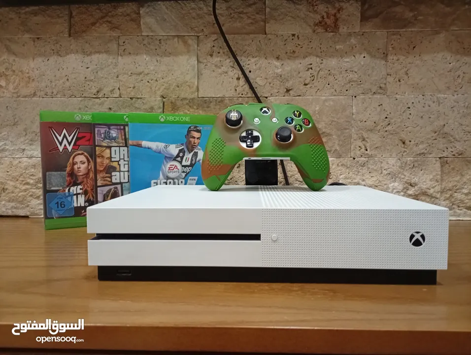 وحساب XBOXONE Sمع سيديات  ويد