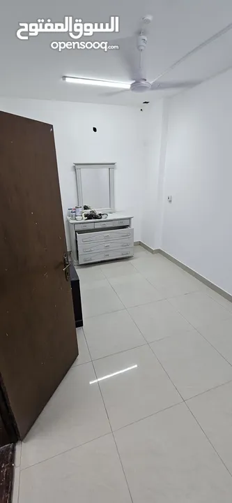 للأيجار ملحق  في مدينة عيسى تتكون من غرفتين 180 مع كهرباء For rent apartment in Isa Town with electr