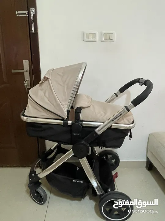 عرباية اطفال Mother care بحالة جيدة جدا