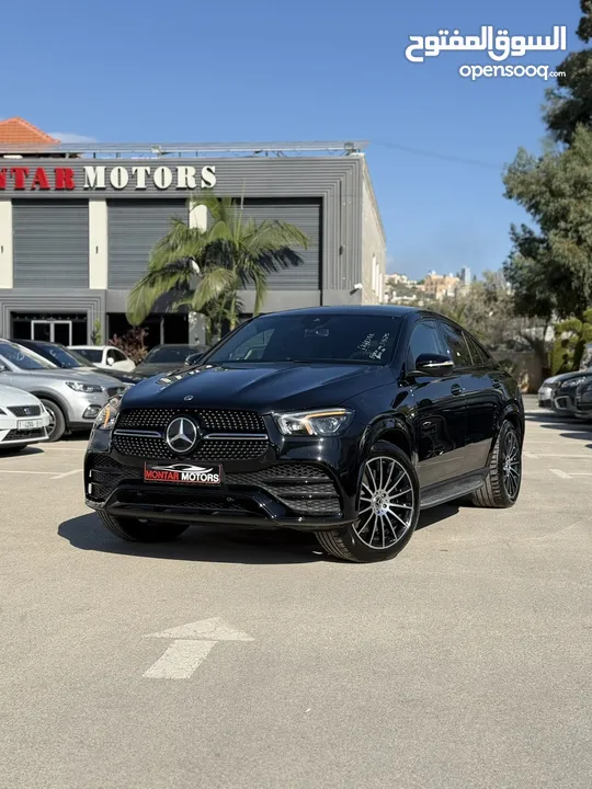 مارسيدس GLE 350 de ترخيص 2022 محرك 2000 هايبرد plug in(ديزل+كهرباء) جير أوتوماتيك 314 حصان