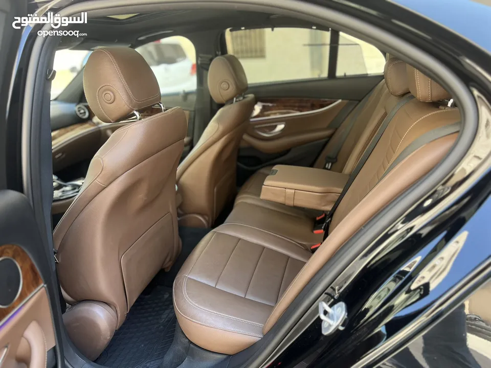 Mercedes-Benz E200(2017)
