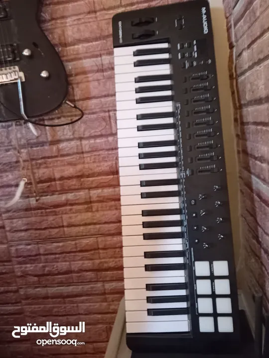 midi keyboard m audio oxygen 49 mkv اورج      usb with converter to usb cميدي