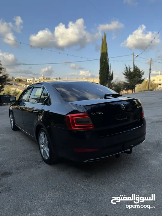 سكودا اكتافيا 2000اتوماتيك