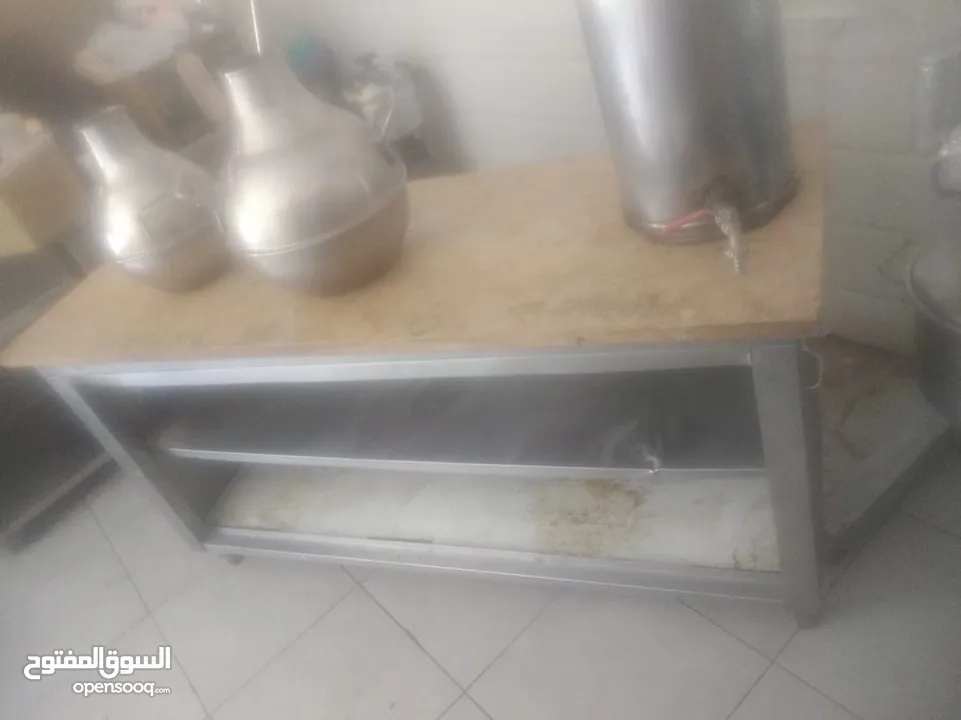 معدات مطعم للبيع المستعجل وبأقل الاسعار