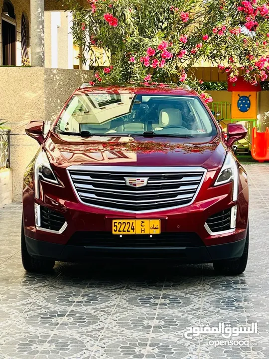 كاديلاك XT5 2018 فل مواصفات بحالة الوكالة