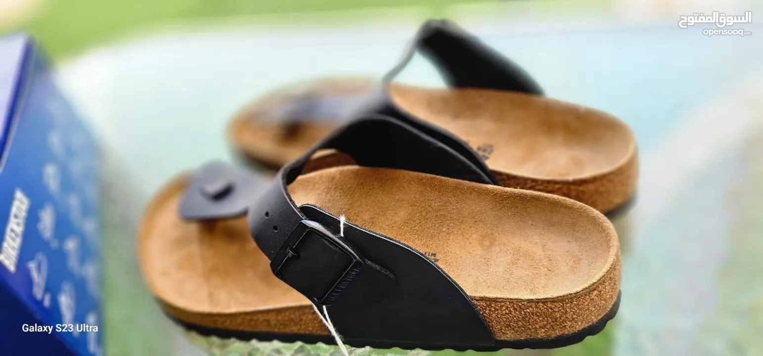 للبيع نعال BIRKENSTOCK مقاس 44 جديد