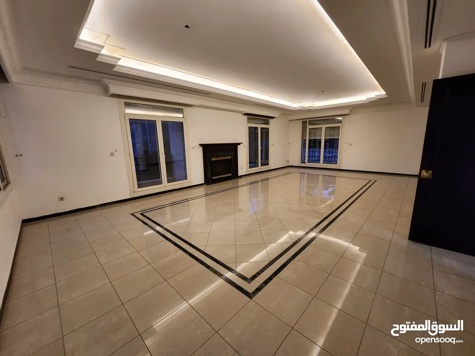 شقة شبة مفروشة للإيجار  ( Property 39542 )-175046910
