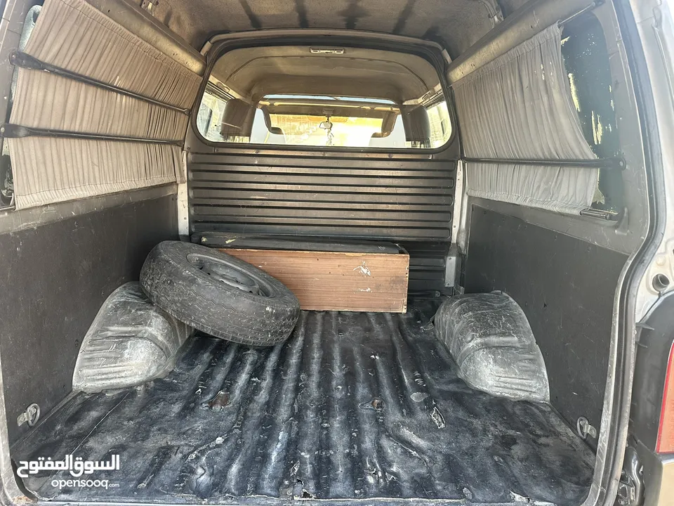 باص h100 نضيف استعمال بيت للبيع
