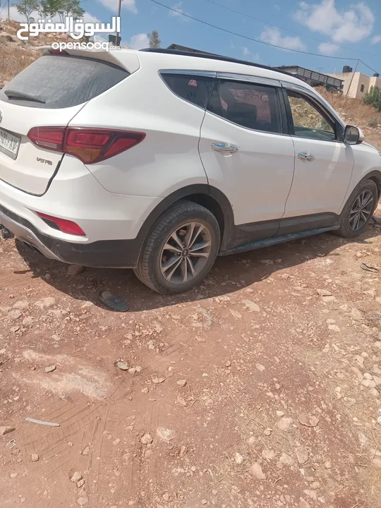 هيونداي سانتافيه