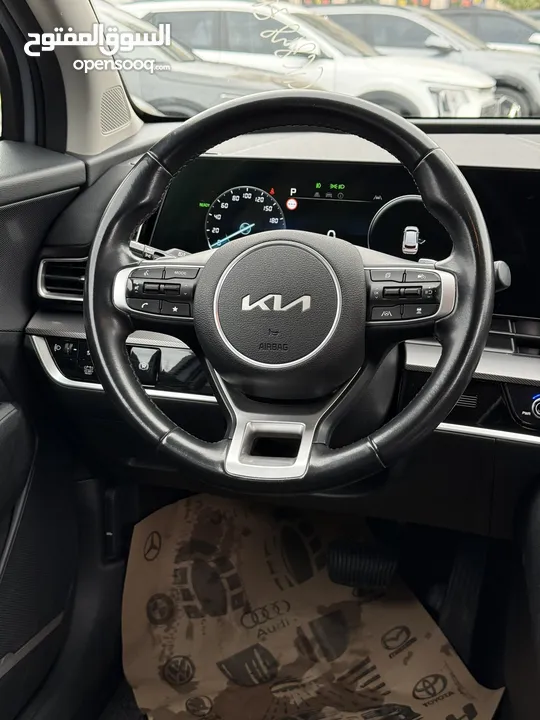 كيا سبورتاج ترخيص 2022 محرك 1600 هايبرد   جير أوتوماتيك 240 حصان