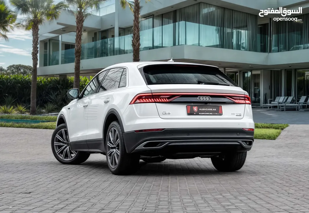 Audi Q8 S-LINE