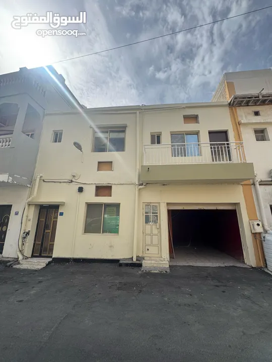 للإيجار منزل في المحرق ...House for rent in Muharraq