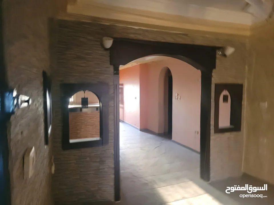 شقه مميزه للبيع في ارقه احياء بيتونيا
