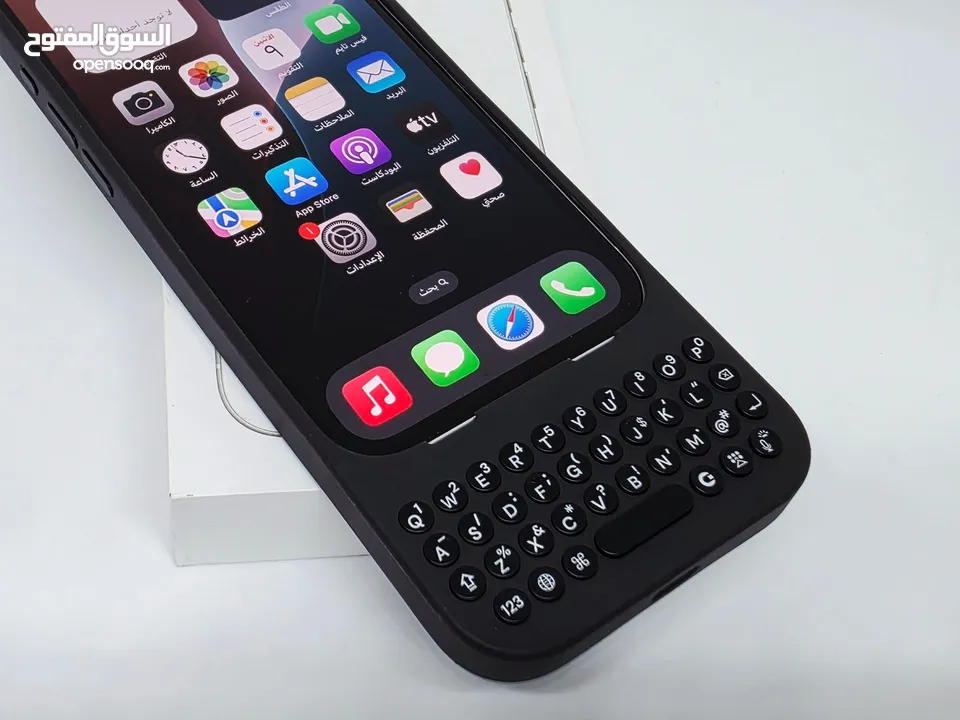 IPhone 16 256G 100% Battery + click iOS keyboard