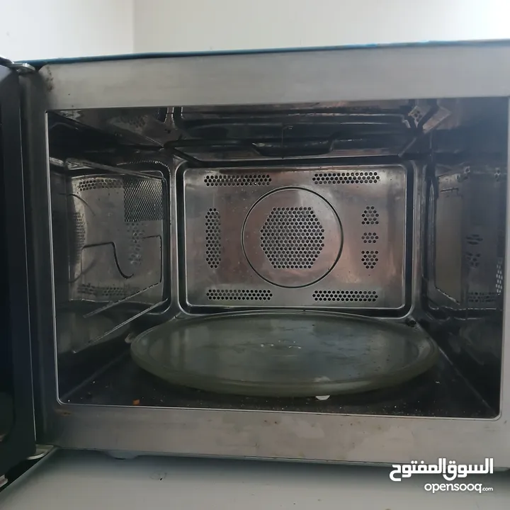 ميكرويف وكولر ماء ساخن فقط